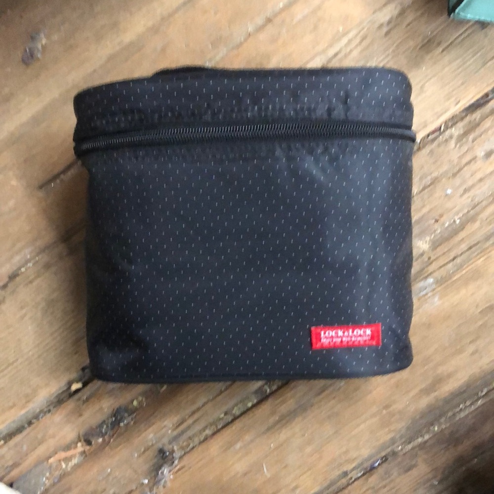 lunch box with food storage